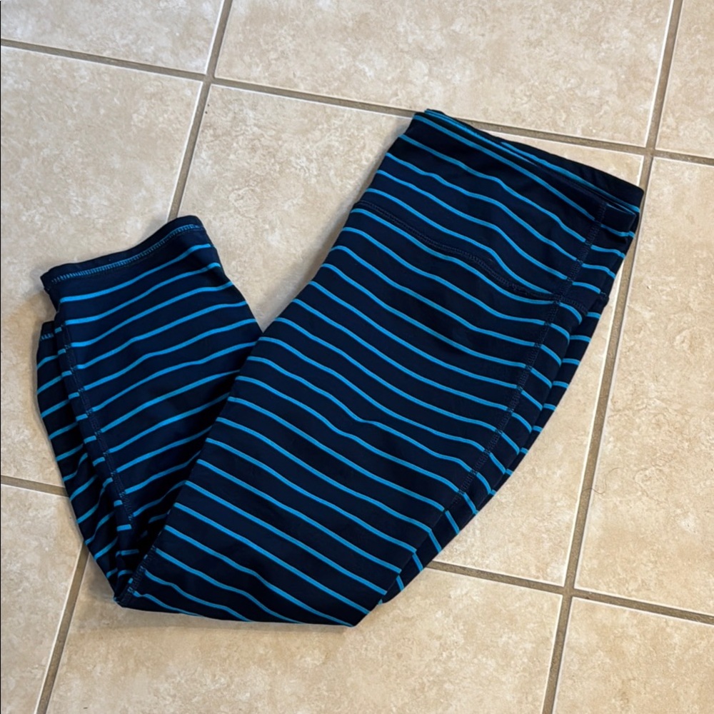 Athleta Capri leggings.  Size medium
